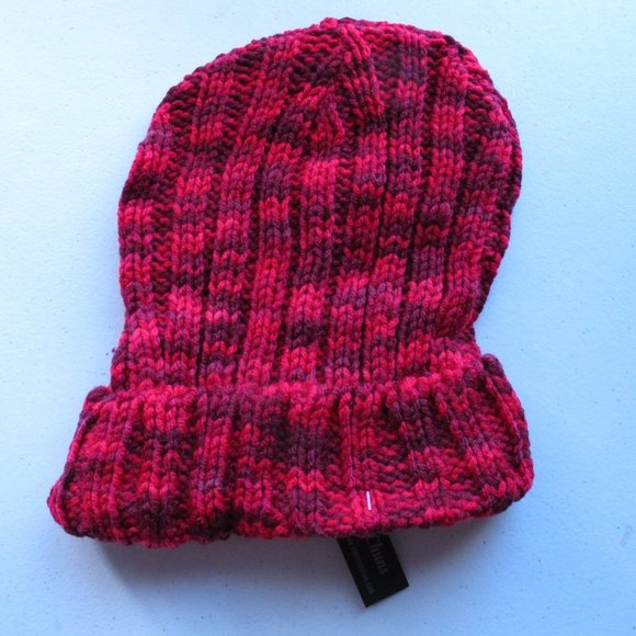 Luxury Soft Knitted Beanies White, Red and Pink  Your Choice!!!!! - Picture 4 of 4